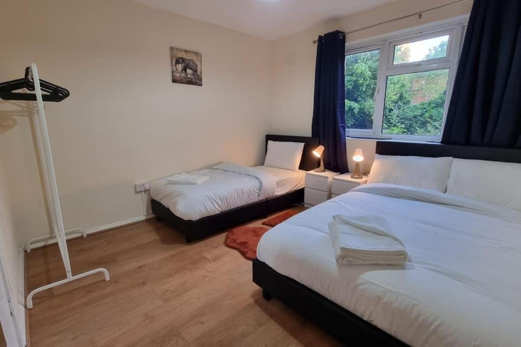 Apartament 2 Bedroom In Kennington Londra